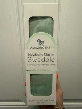Amazing Baby Newborn Muslin Swaddle Blanket - Sage Green